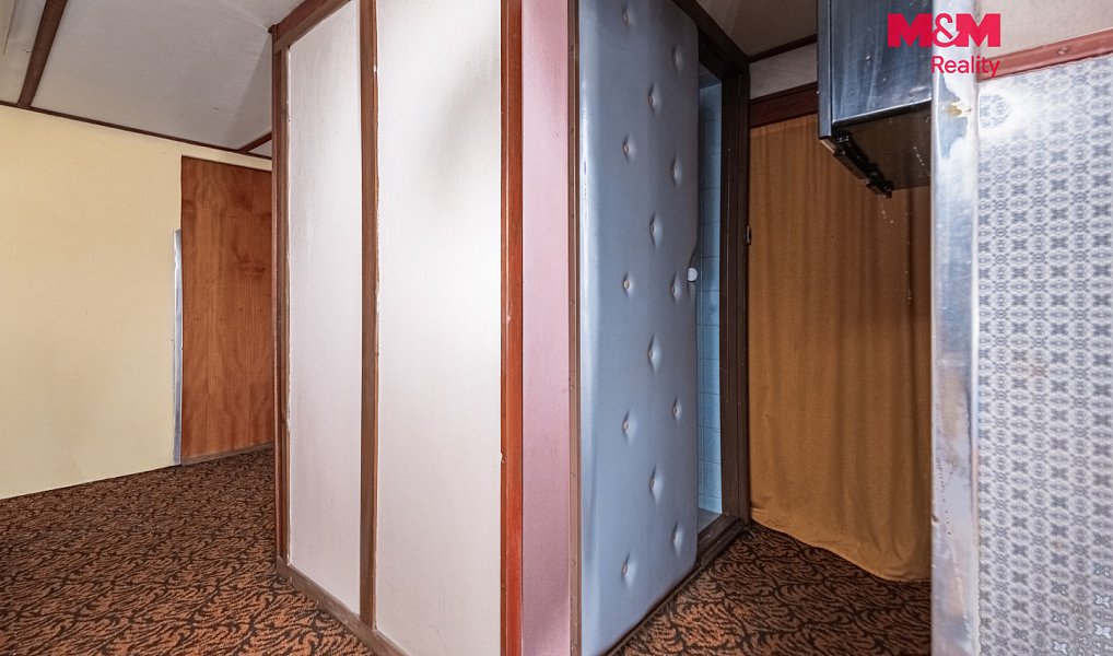 Prodej domu 365 m² s pozemkem 2 873 m², Račetice – náhled fotky 21