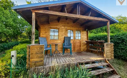Pronájem zahrady 359 m², K Brnkám, Praha 8 - Dolní Chabry
