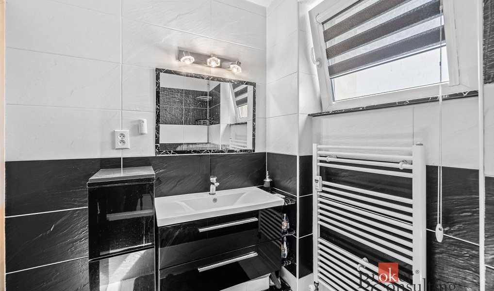 Prodej bytu 3+1 78 m², Chrást – náhled fotky 8
