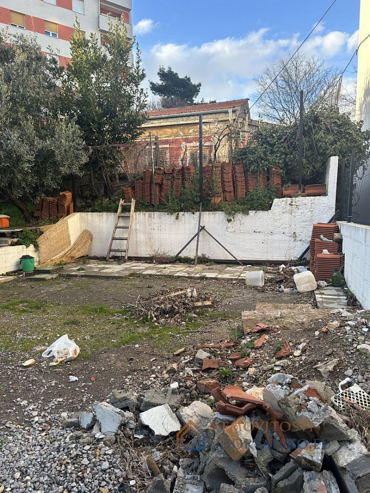 Prodej stavebního pozemku 697 m² - Aanzicht 4