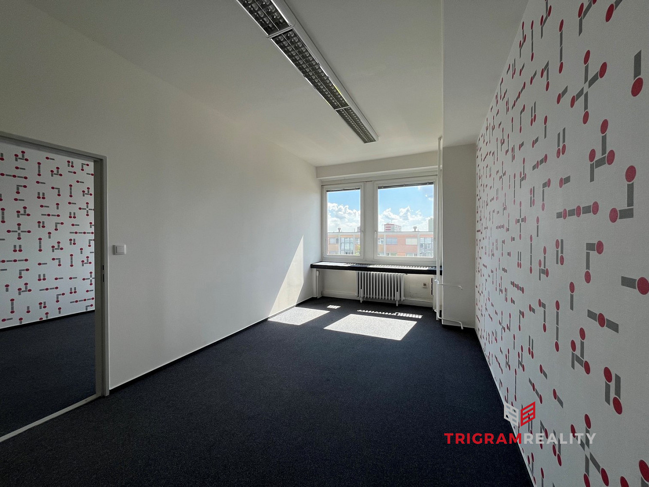 Pronájem kanceláře 18 m² – fotografie 3