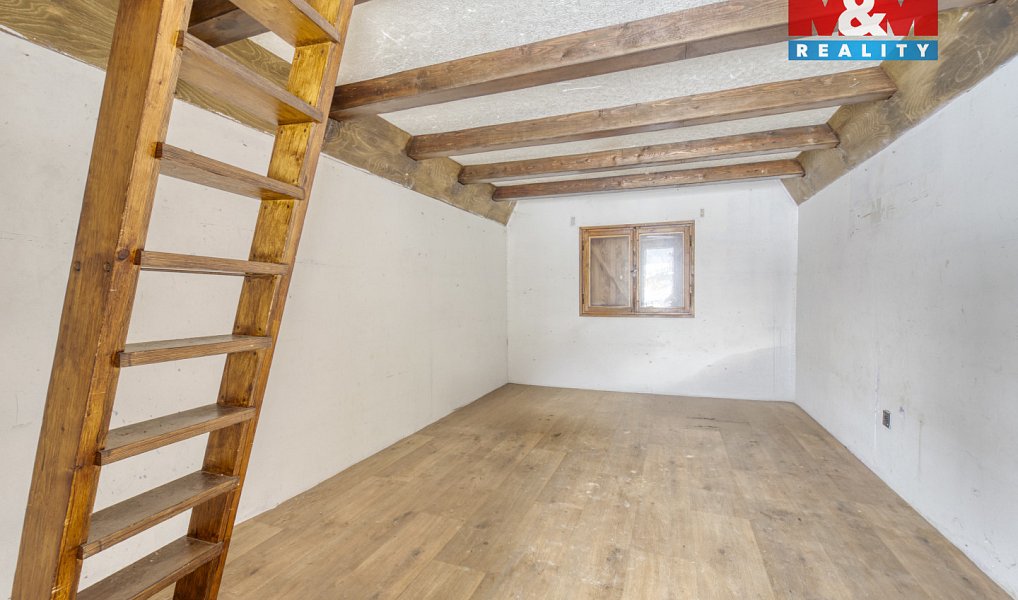 Prodej chaty/chalupy 17 m² s pozemkem 305 m², Chrást – náhled fotky 4