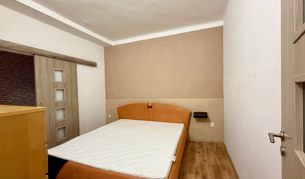 Pronájem bytu 2+1 60 m², Cheb – náhled fotky 7