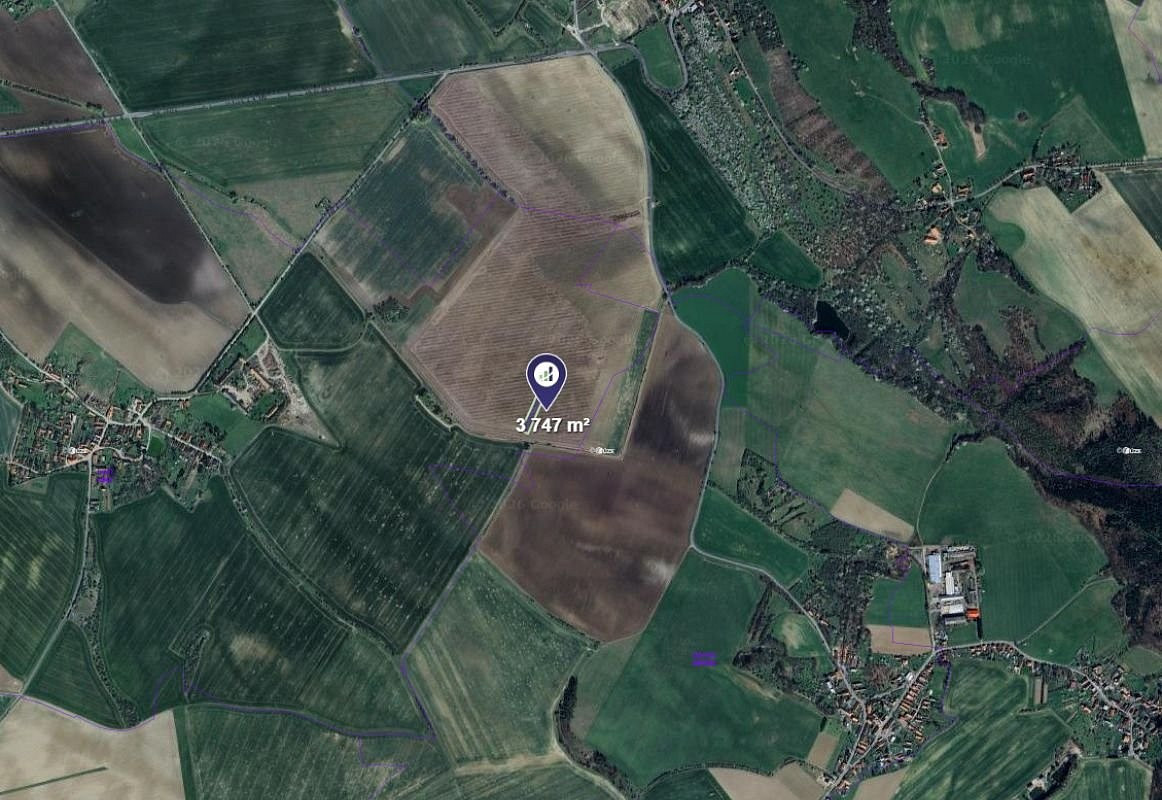 Prodej pole 1 874 m² – fotografie 2