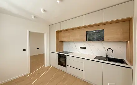 Prodej bytu 2+kk 41 m², Nivy I, Zlín