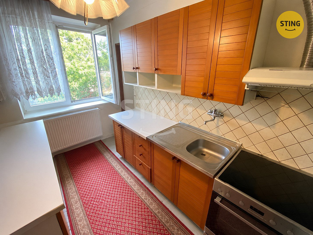Prodej domu 200 m² s pozemkem 944 m² – fotografie 5