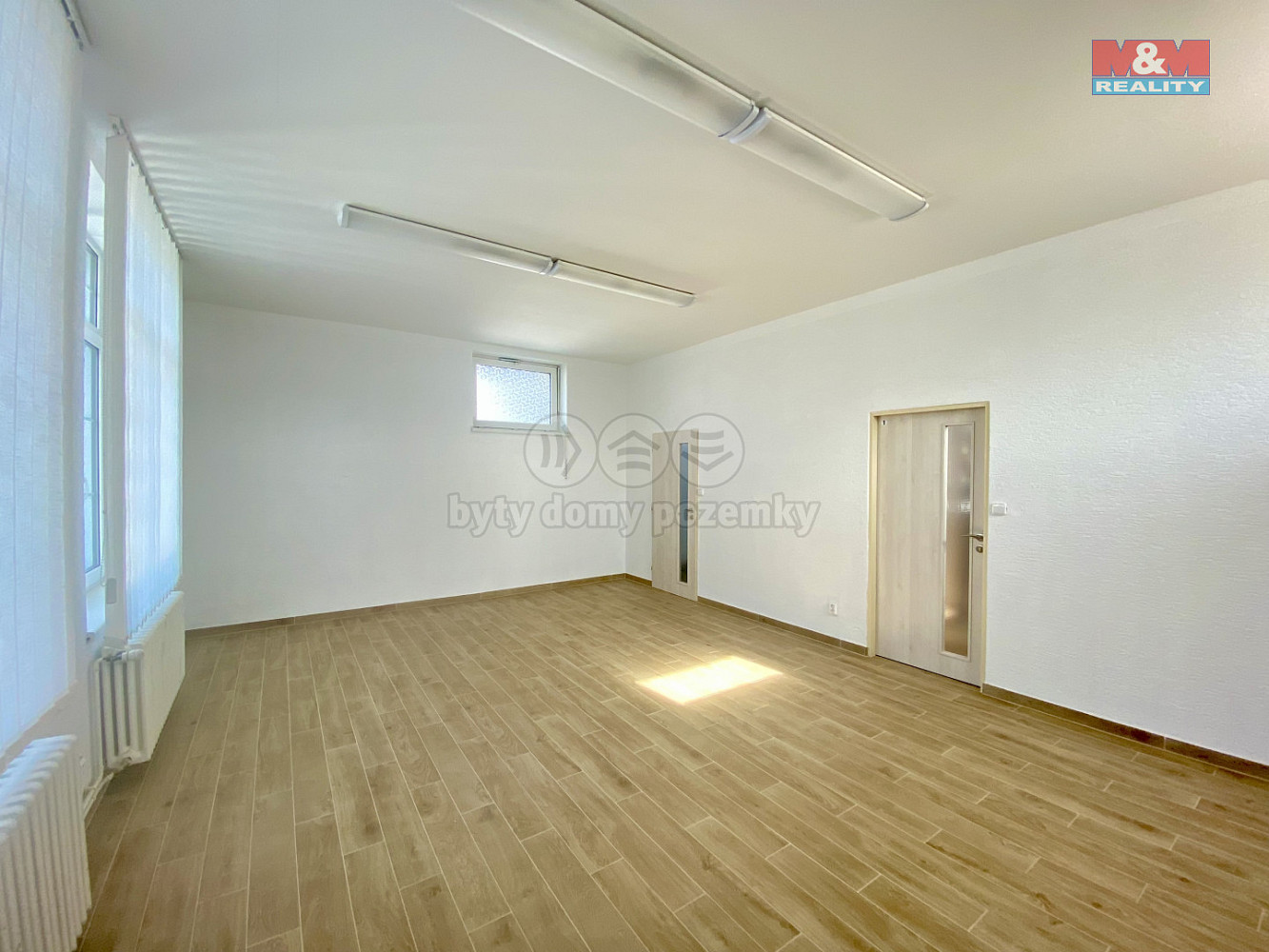 Pronájem kanceláře 43 m² — photo 3