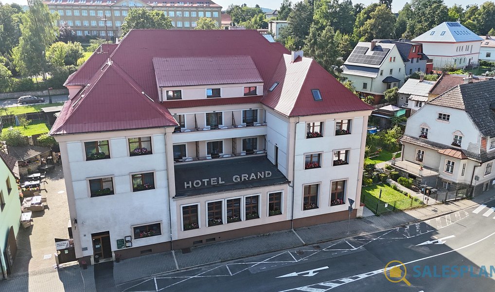 Prodej komerčního prostoru, 1342 m², Česká Lípa, Doksy