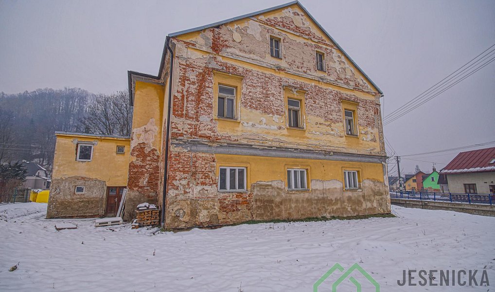 Prodej skladovacích prostor 240 m², Jeseník – náhled fotky 4
