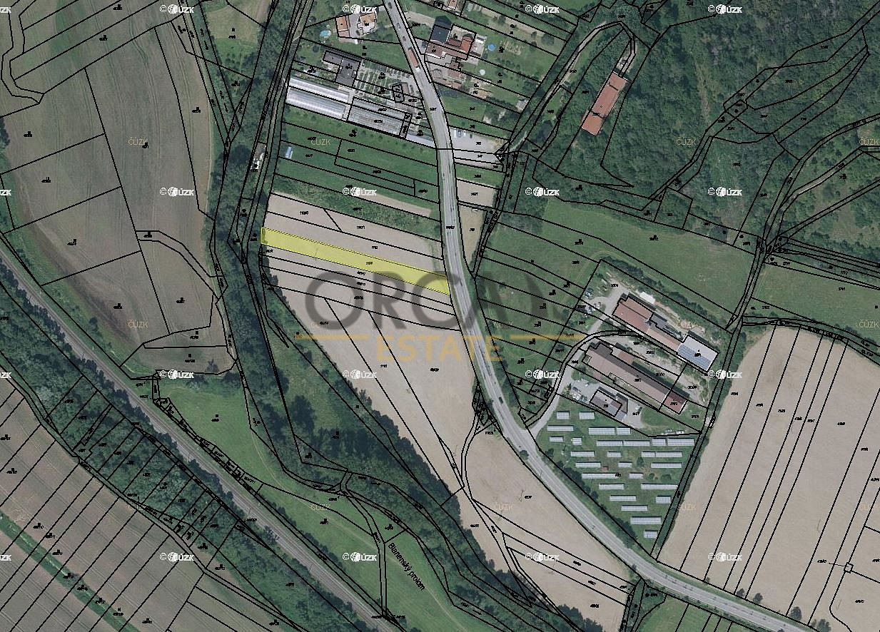 Prodej stavebního pozemku 1 437 m²