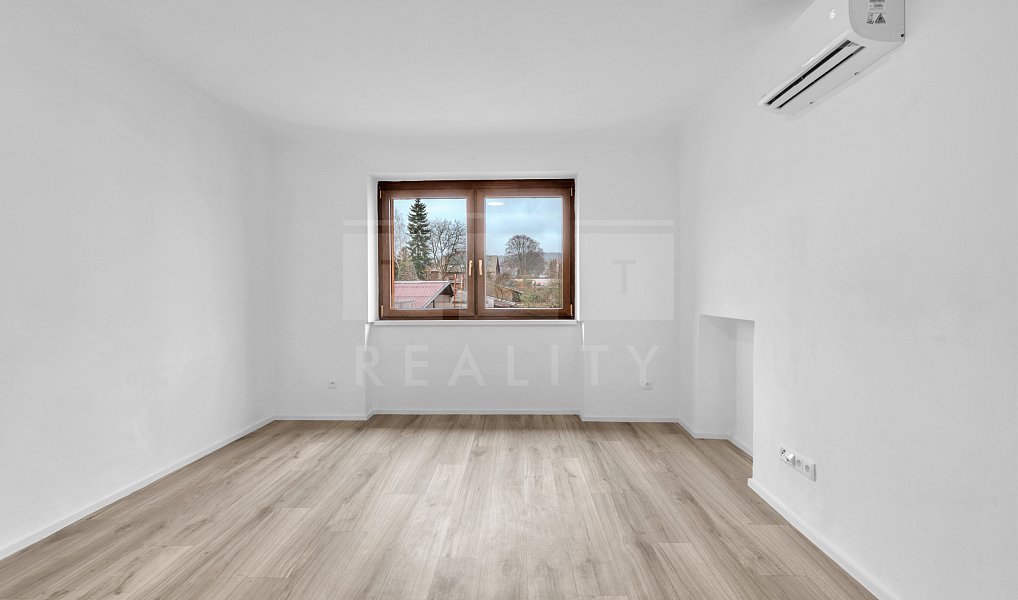 Pronájem bytu 2+1 55 m², Vamberk – náhled fotky 6