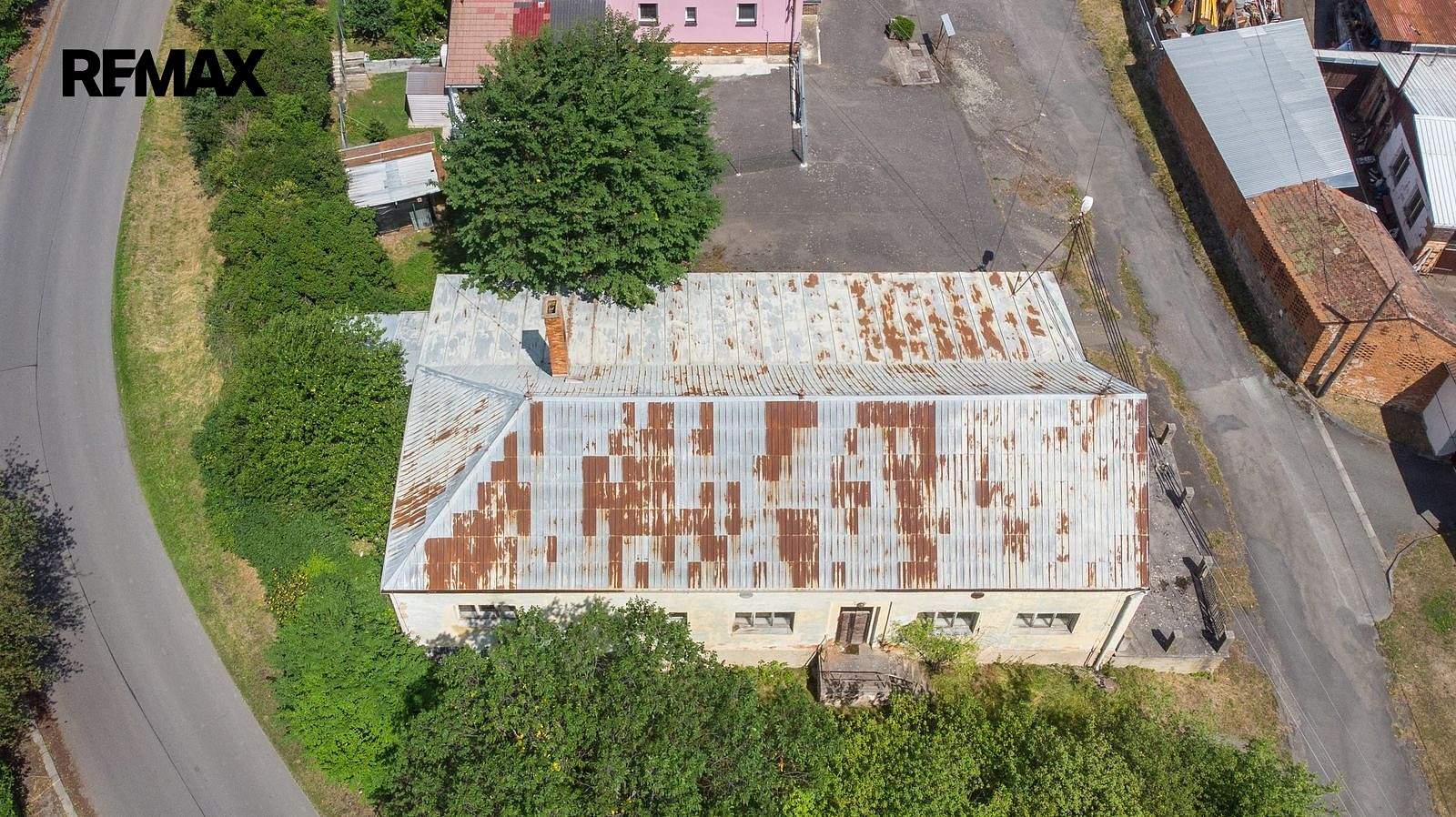 Prodej nájemního domu, činžáku 650 m² – fotografie 4