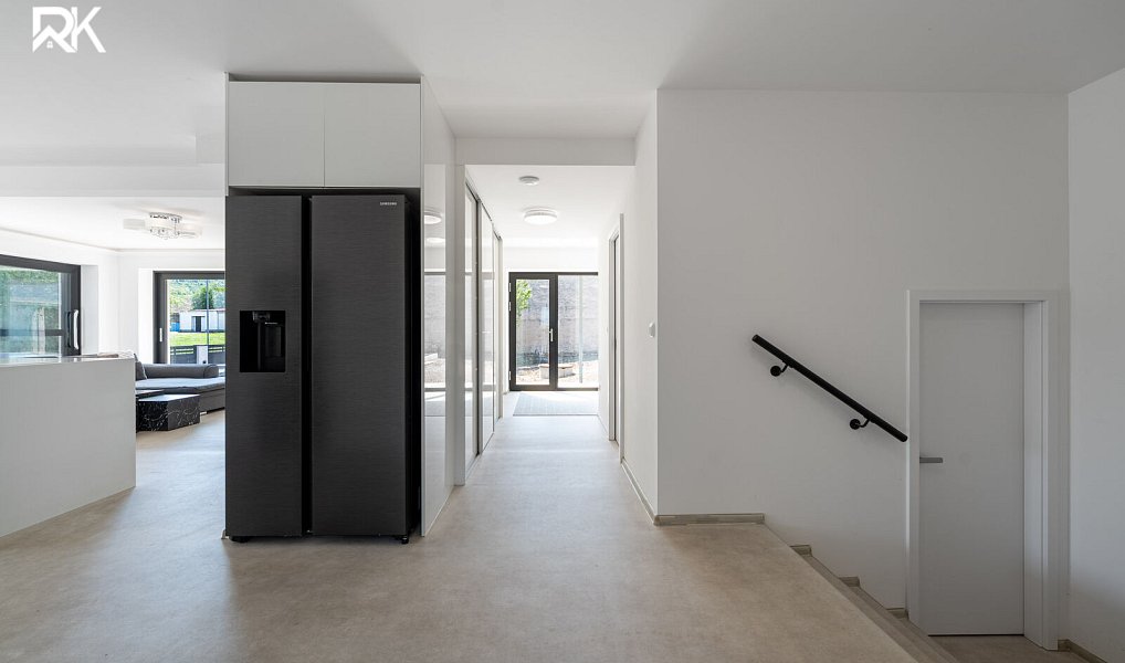 Prodej domu 279 m² s pozemkem 1 184 m², Grunta – náhled fotky 5