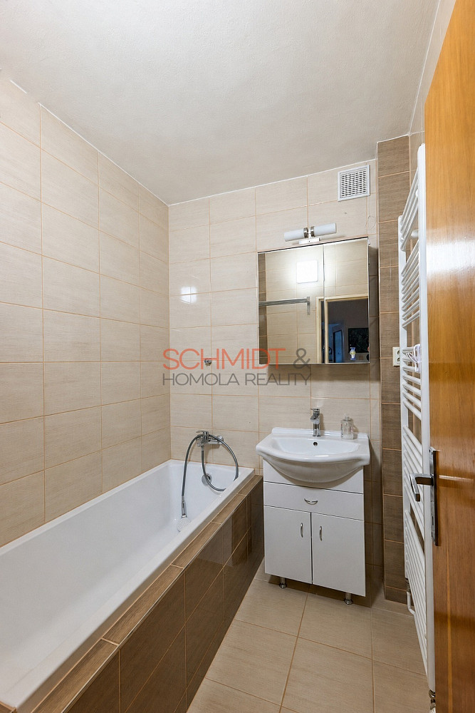 Prodej domu 206 m² s pozemkem 294 m² – další