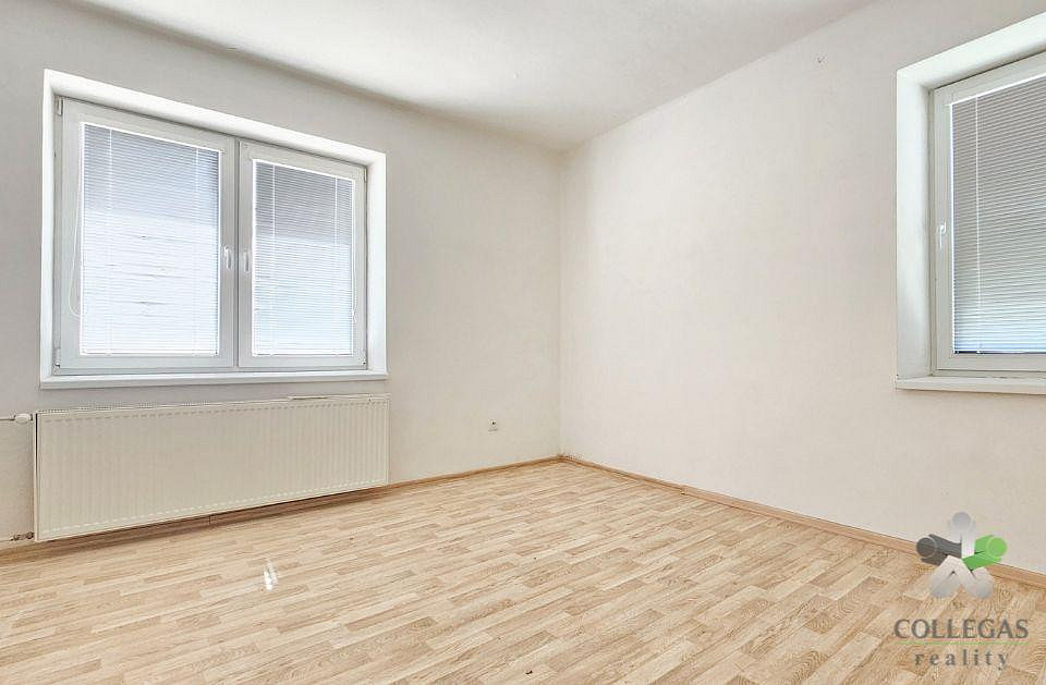 Pronájem bytu 2+1 62 m² — photo 4