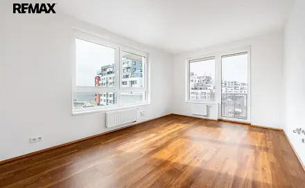 Prodej bytu 1+kk 34 m², Honzíkova, Praha 10 - Dolní Měcholupy