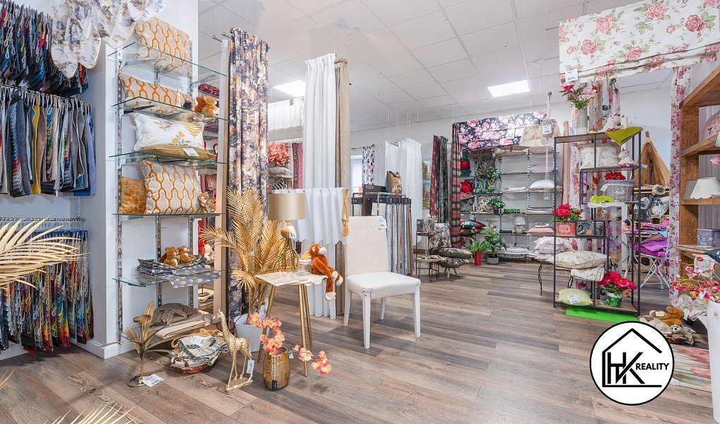 Pronájem obchodních prostor 170 m², Teplice – náhled fotky 8