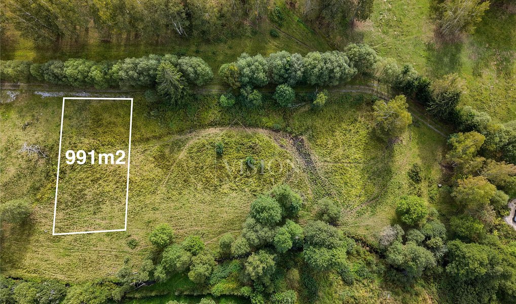 Prodej stavebního pozemku 991 m², Horní Planá – náhled fotky 2