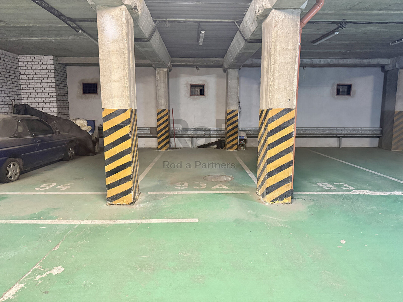 Prodej garážového stání v ul. Buková
