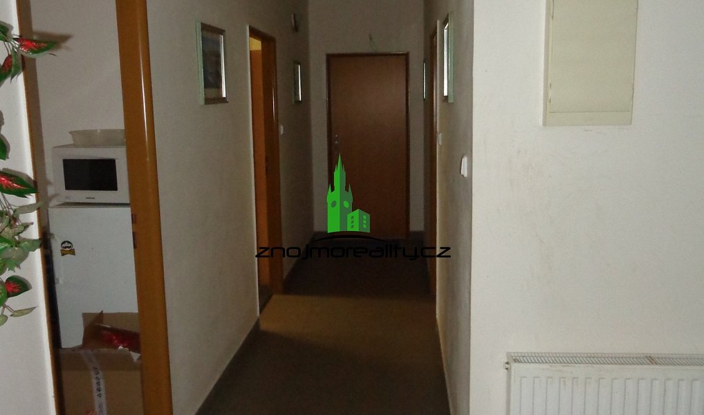 Pronájem obchodních prostor 150 m², Znojmo – náhled fotky 10