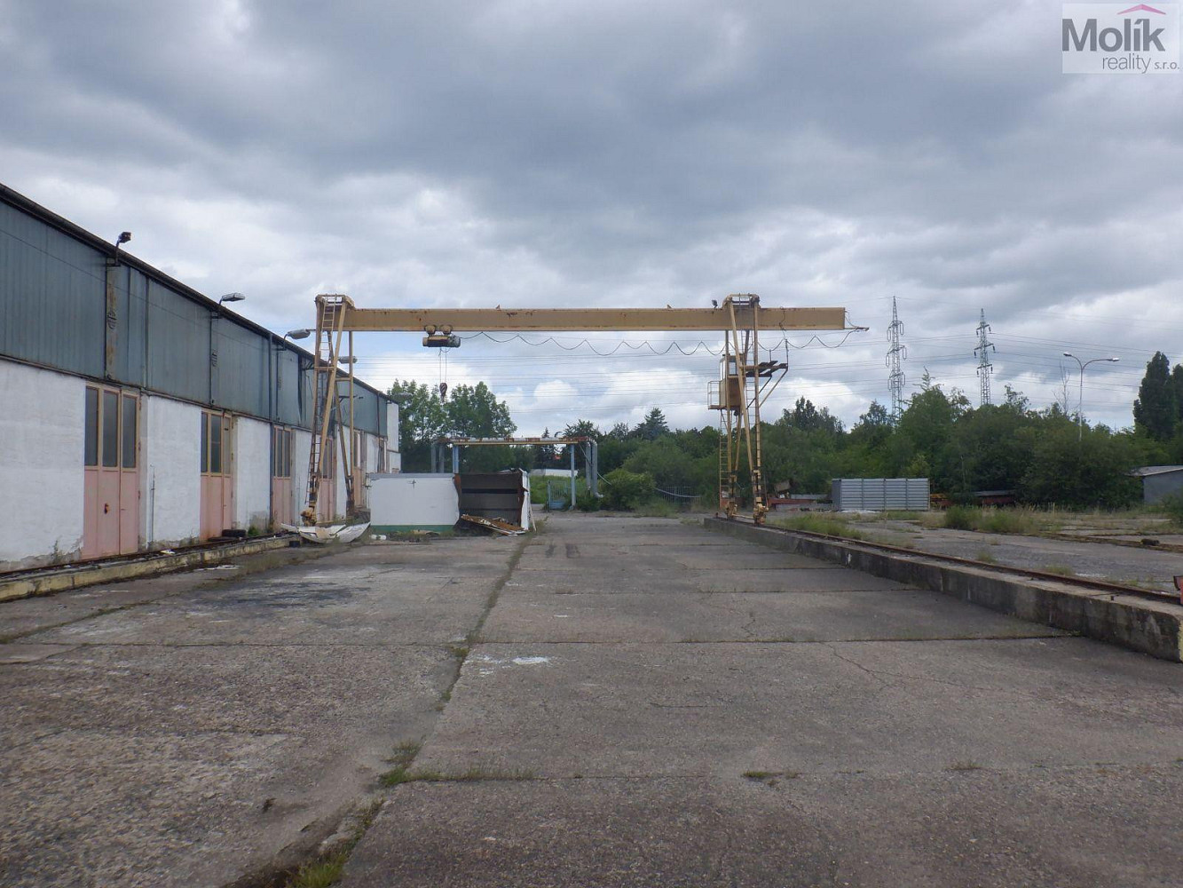 Pronájem výrobních prostor 2 500 m² – fotografie 2