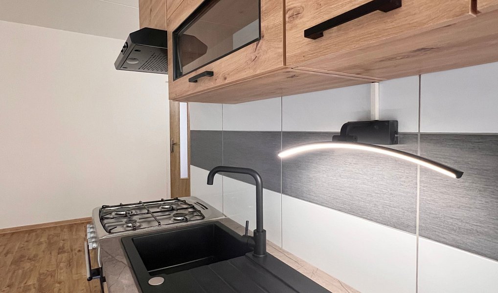 Pronájem bytu 2+1 60 m², Chomutov – náhled fotky 3