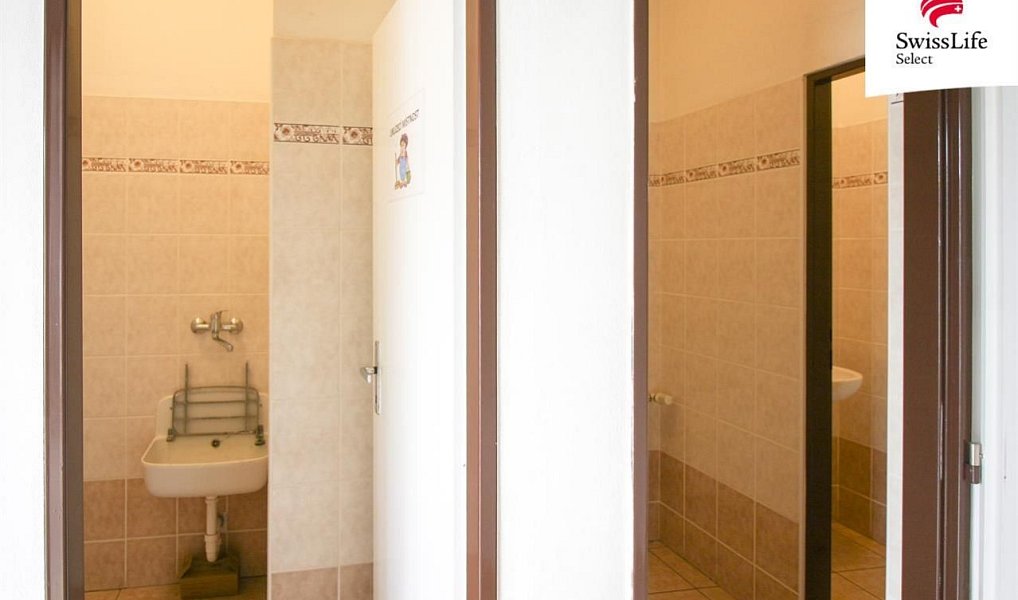 Prodej výrobních prostor 783 m², Kamenice – náhled fotky 17