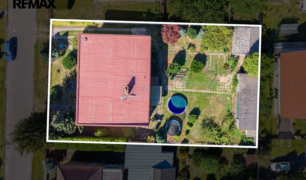 Prodej domu 234 m² s pozemkem 999 m², Týnec nad Labem – náhled fotky 56
