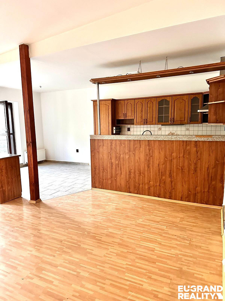Prodej domu 162 m² s pozemkem 528 m² – fotografie 5