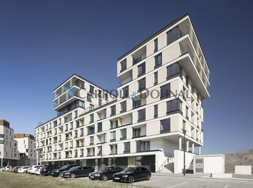 Pronájem bytu 4+kk 112 m²