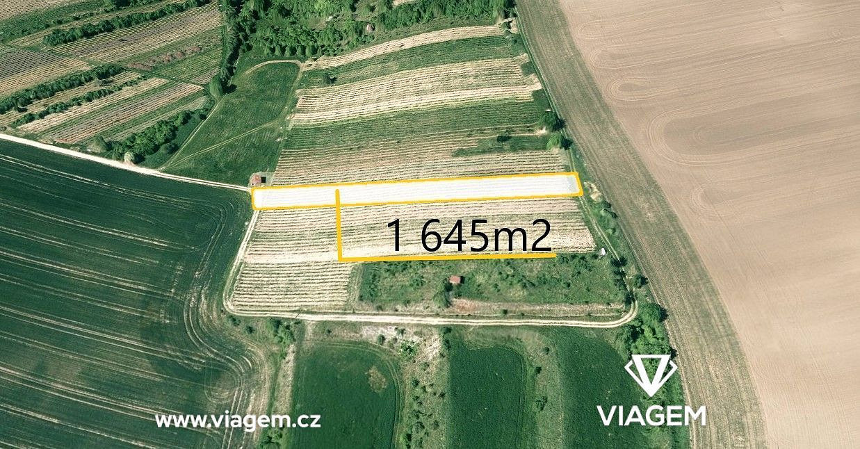 Prodej pole 182 m²