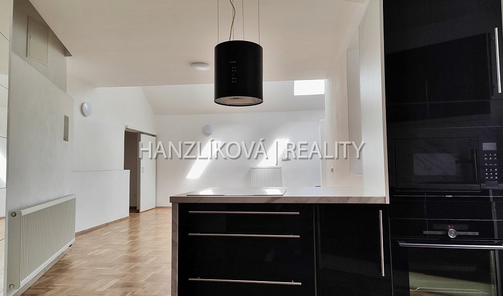 Pronájem bytu 3+kk 105 m², České Budějovice – náhled fotky 7