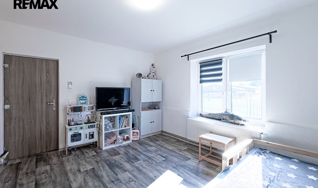 Prodej domu 252 m² s pozemkem 863 m², Krupka – náhled fotky 16