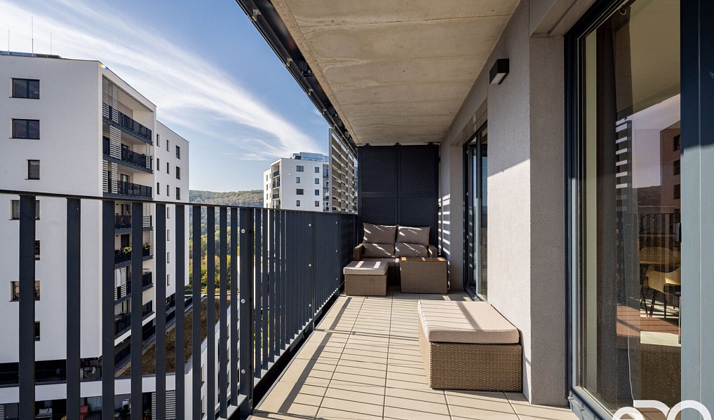 Prodej bytu 3+kk 92 m², Praha – náhled fotky 2