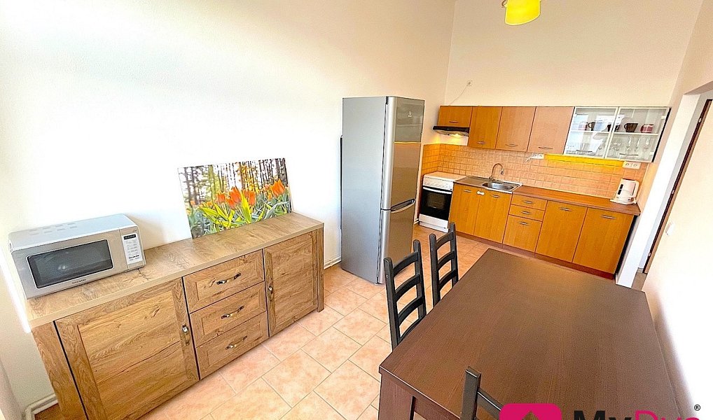 Pronájem bytu 3+kk 68 m², Znojmo – náhled fotky 2