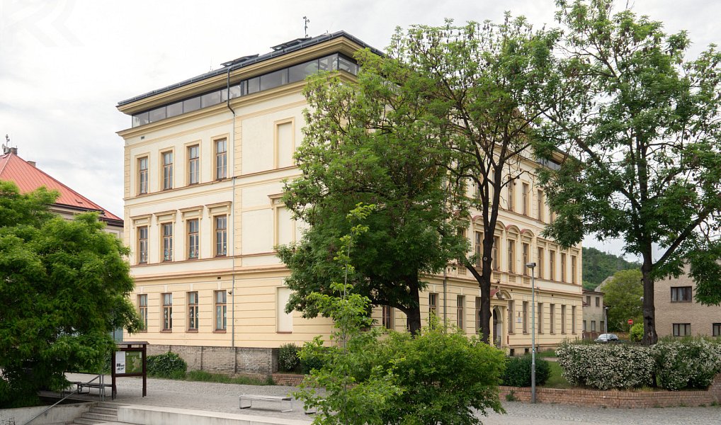 Pronájem domu 100 m² s pozemkem 426 m², Praha – náhled fotky 30