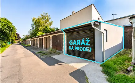 Zrekonstruovaná zděná garáž o výměře 16 m2. Garáž i pozemek pod ní jsou v osobním vlastnictví., U Náhonu, Zlín