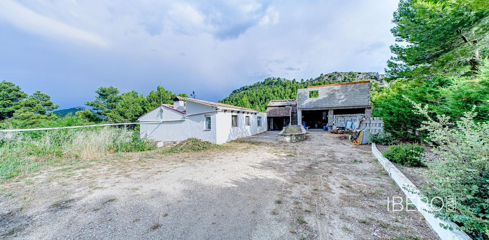 Prodej domu 80 m² s pozemkem 11 600 m² — photo 4