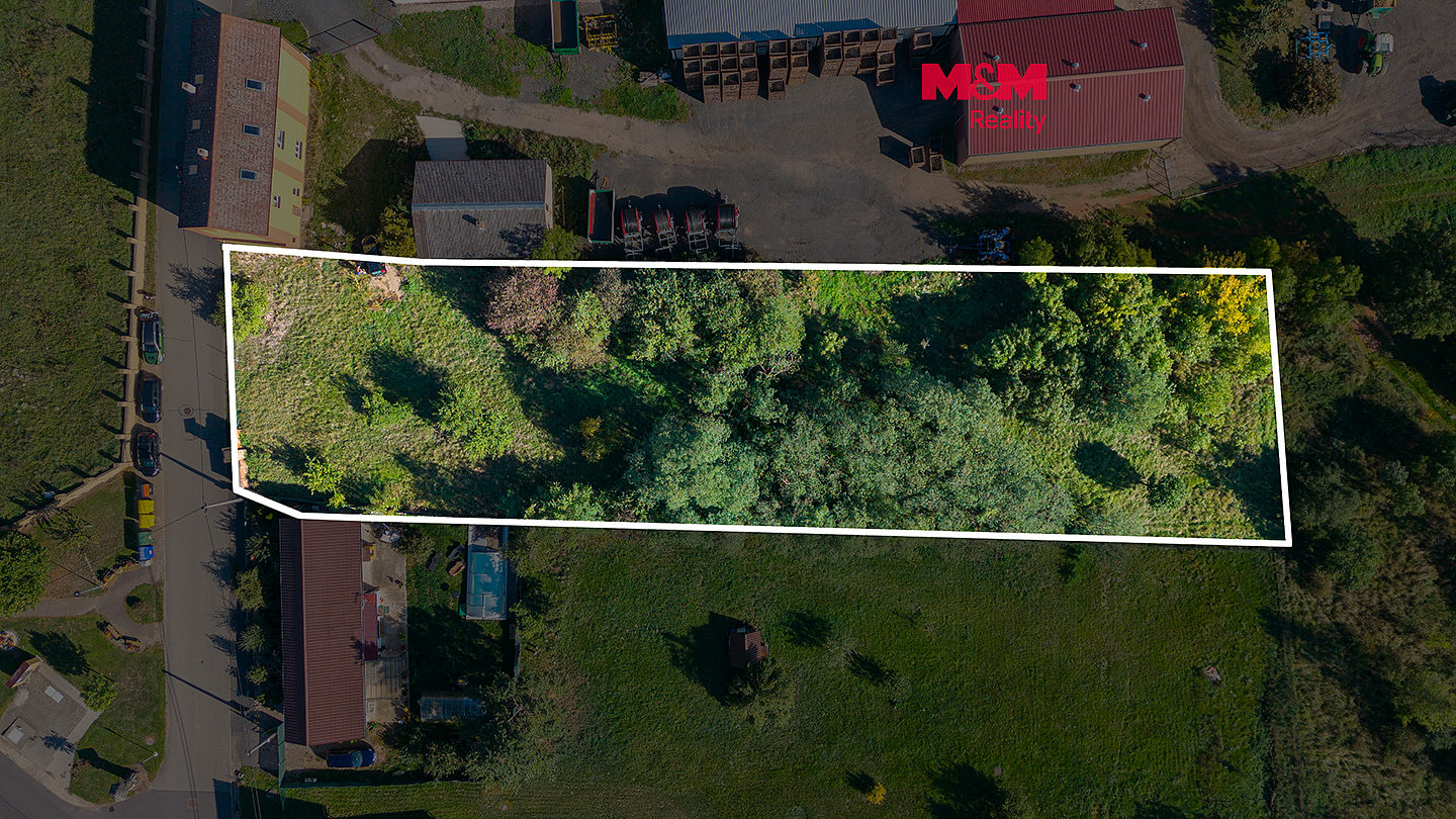 Prodej stavebního pozemku 2 984 m²