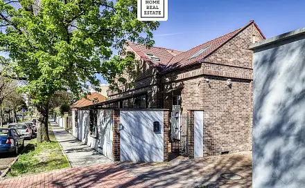 Prodej domu 114 m² s pozemkem 177 m², Jizerská, Praha 9 - Čakovice