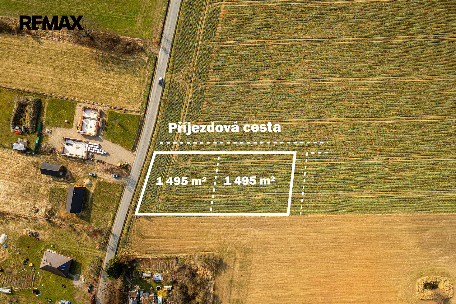 Prodej stavebního pozemku 1 495 m² – pohled 3