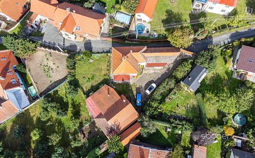 Prodej domu 275 m² s pozemkem 921 m², Popovičky - Chomutovice, okres Praha-východ