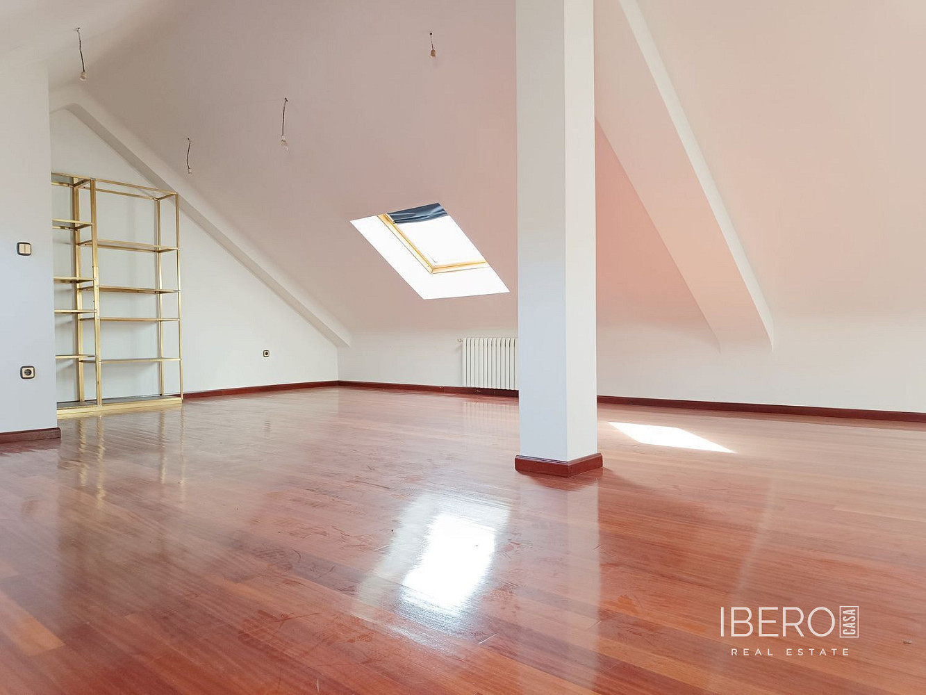 Piso 5+kk – Madrid, Ciudad Universitaria, Aravaca - Más