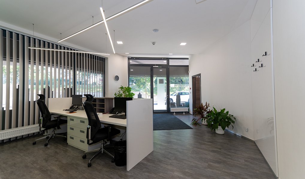 Prodej obchodních prostor 225 m², Praha – náhled fotky 3