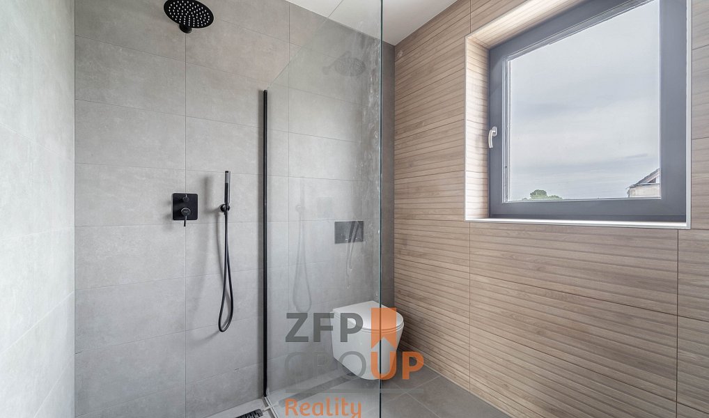 Prodej ubytovacího objektu 228 m², Dříteč – náhled fotky 49