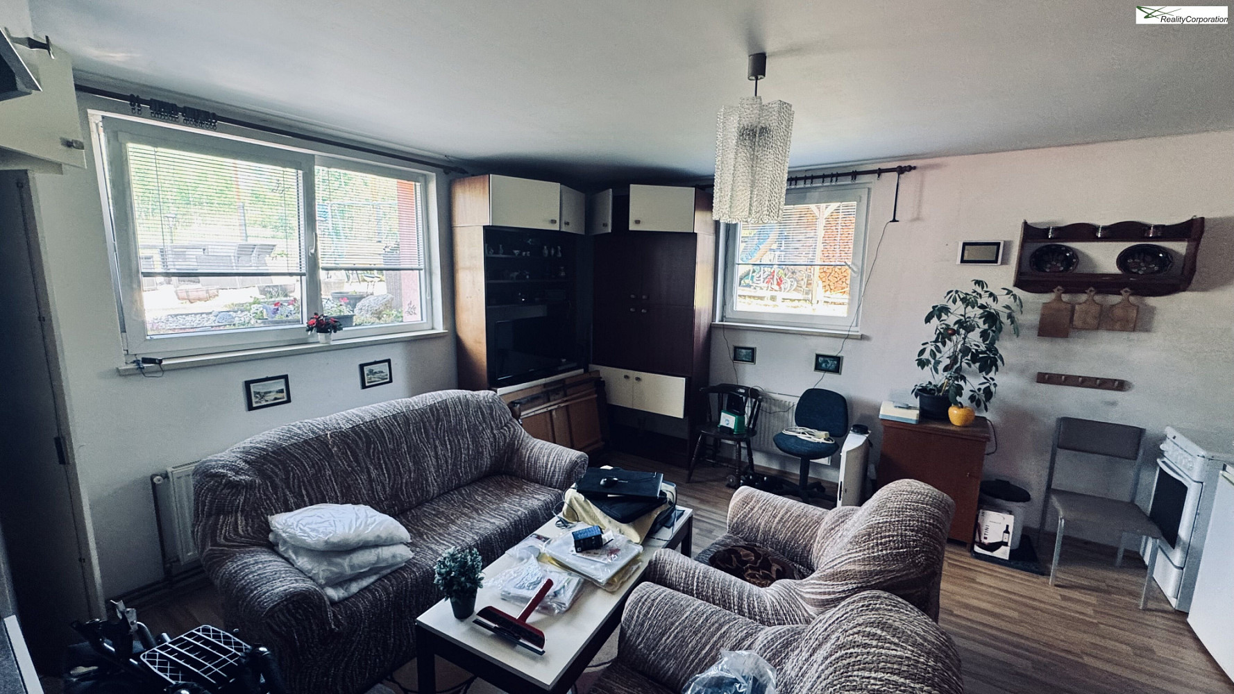 Prodej domu 190 m² s pozemkem 592 m² – pohled 2