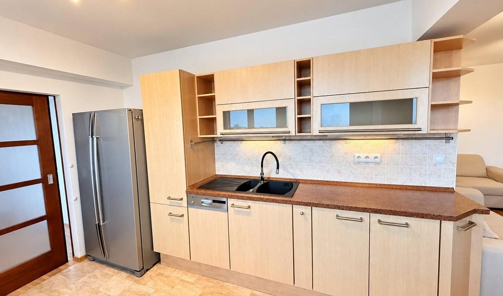 Pronájem bytu 3+1 75 m², Mladá Boleslav – náhled fotky 3