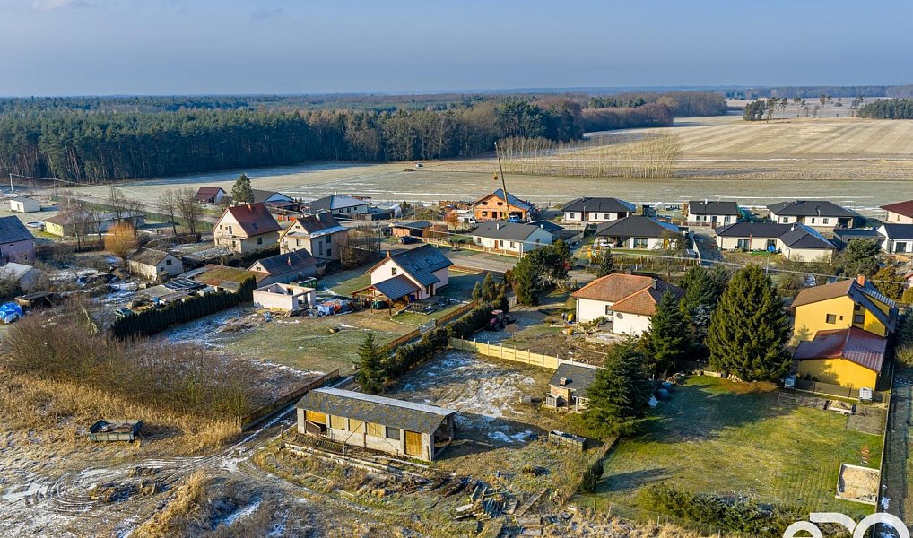 Prodej stavebního pozemku 921 m², Strašov – náhled fotky 8