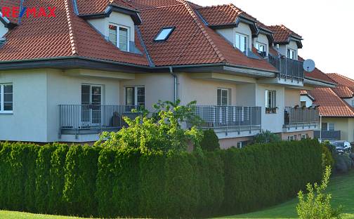 Prodej bytu 1+kk 41 m², Lesní, Holubice - Kozinec, okres Praha-západ