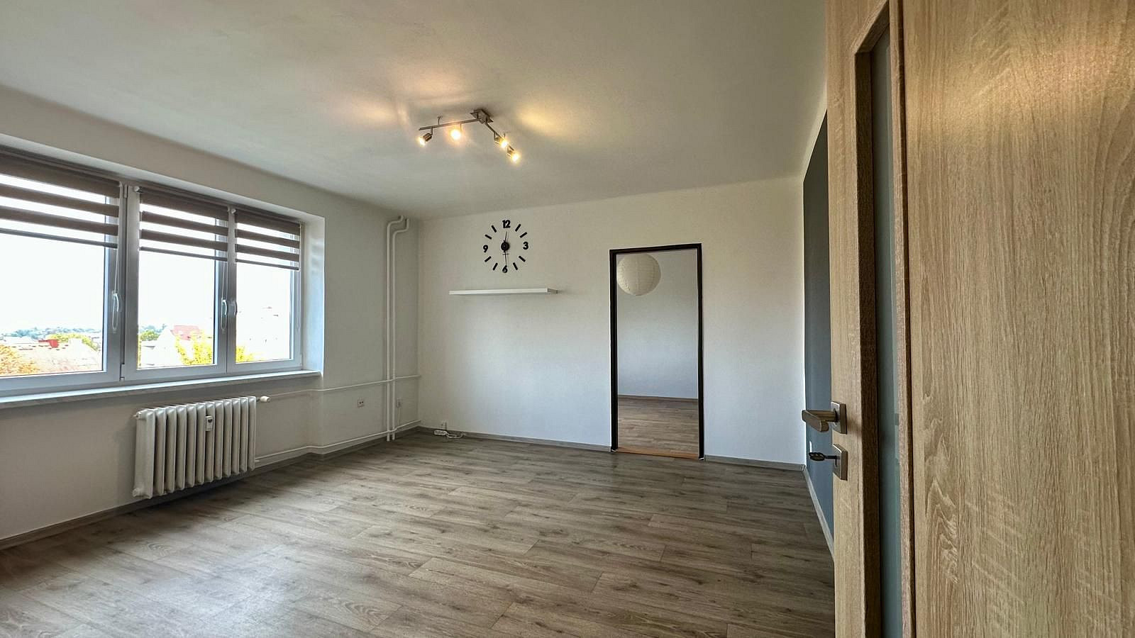 Pronájem bytu 2+1 52 m² — photo 3